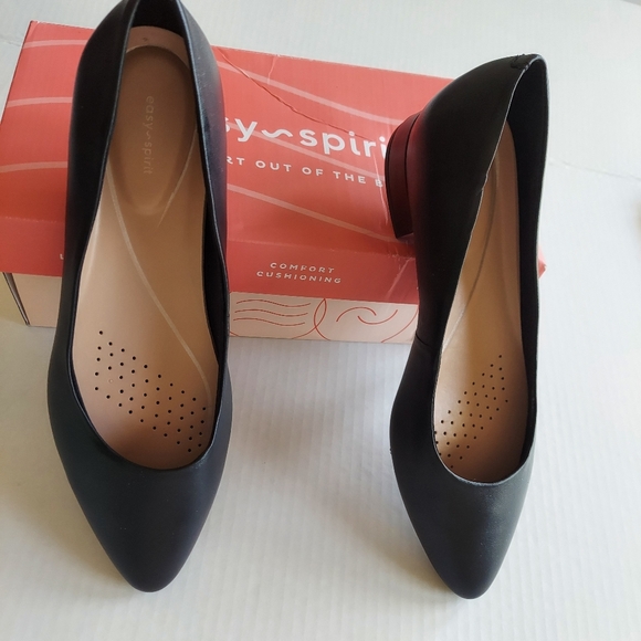 Easy Spirit Shoes - EasySpirit CALDISE Pump Black Leather PointedToe SlipOn BlockHeel Size 8 1/2 NIB